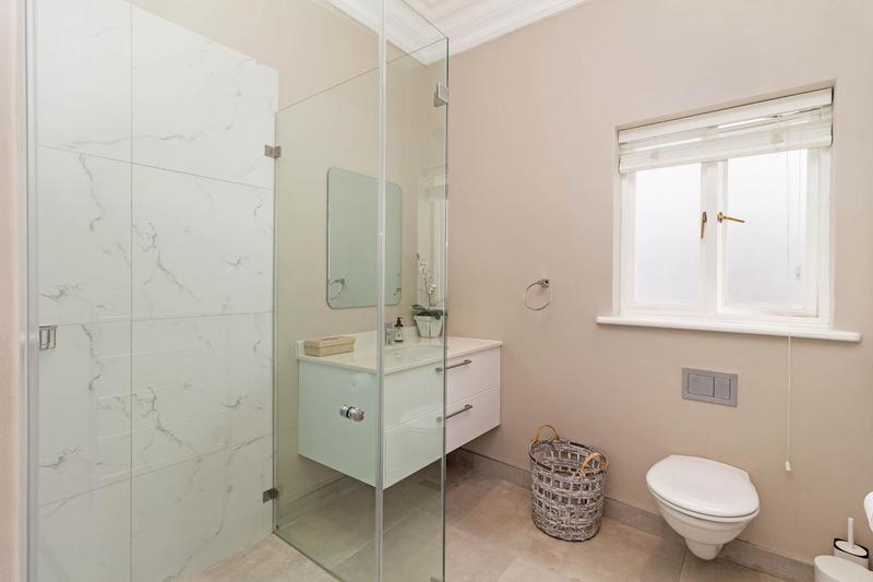 To Let 4 Bedroom Property for Rent in Steenberg Estate Western Cape